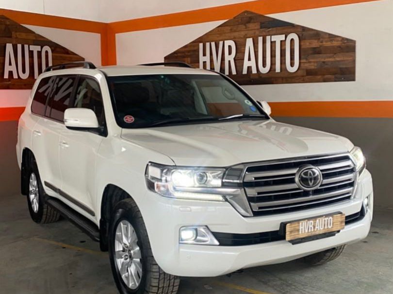 Used Toyota land cruiser 200 V8 VX-R for sale in Swakopmund, Namibia