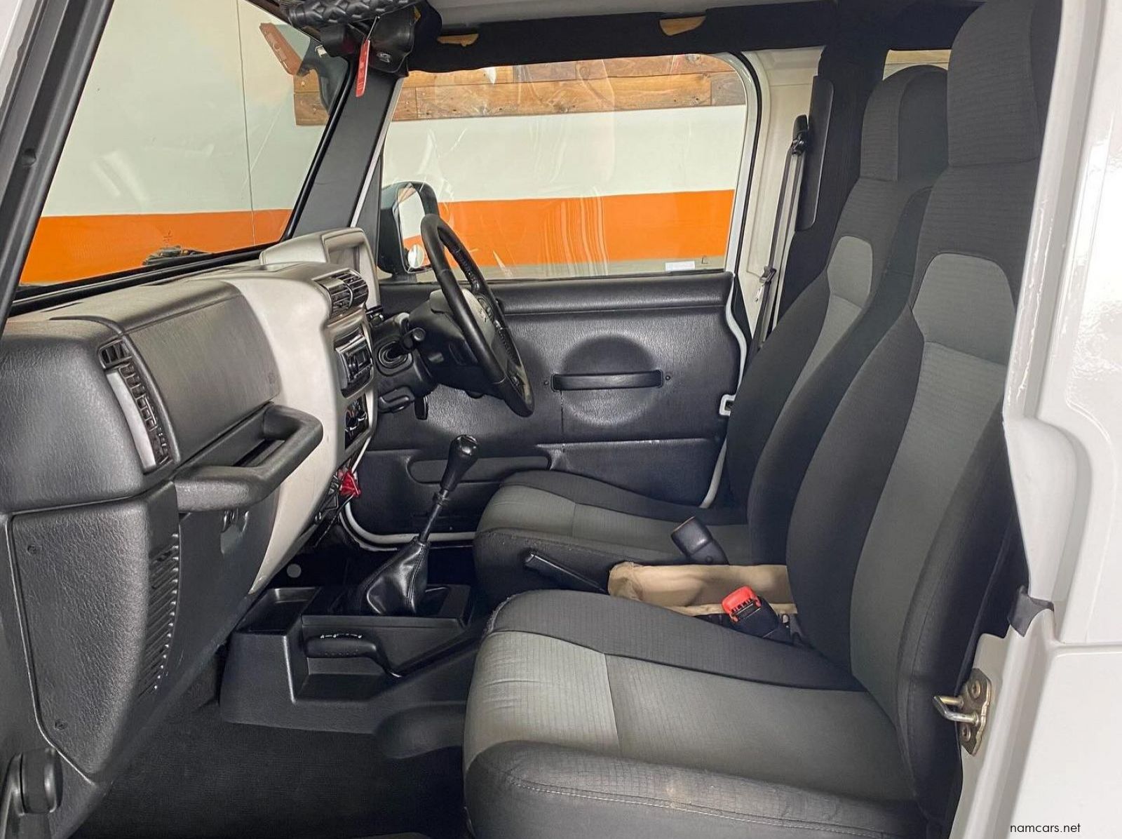 2005 Jeep Wrangler pictures