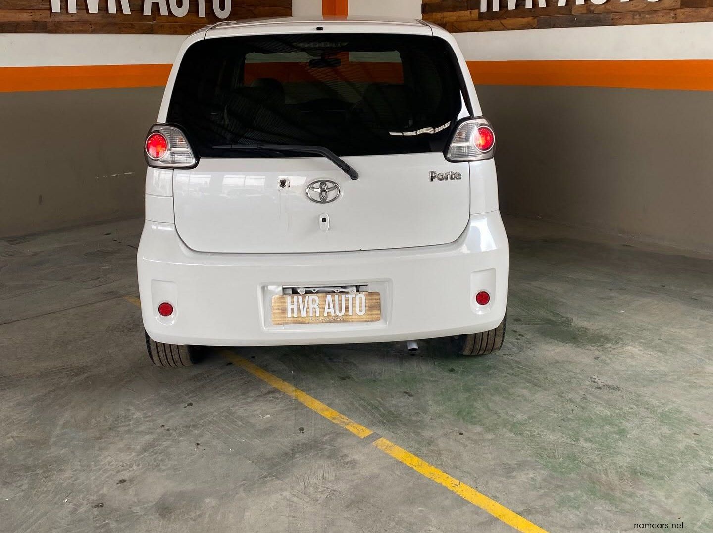 2010 Toyota Porte 1.3L pictures