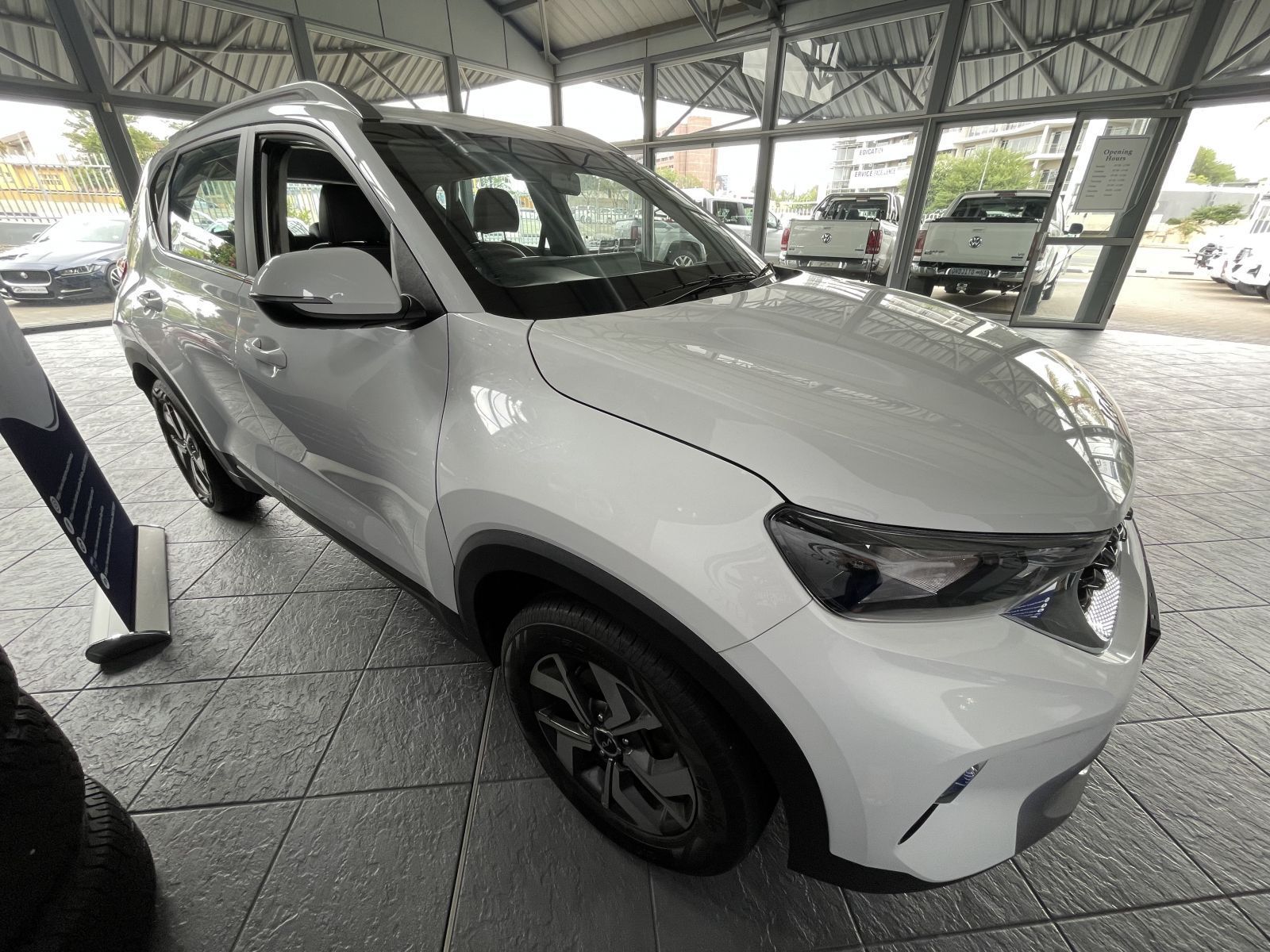 2023 Kia Sonet 1.5 EX photo