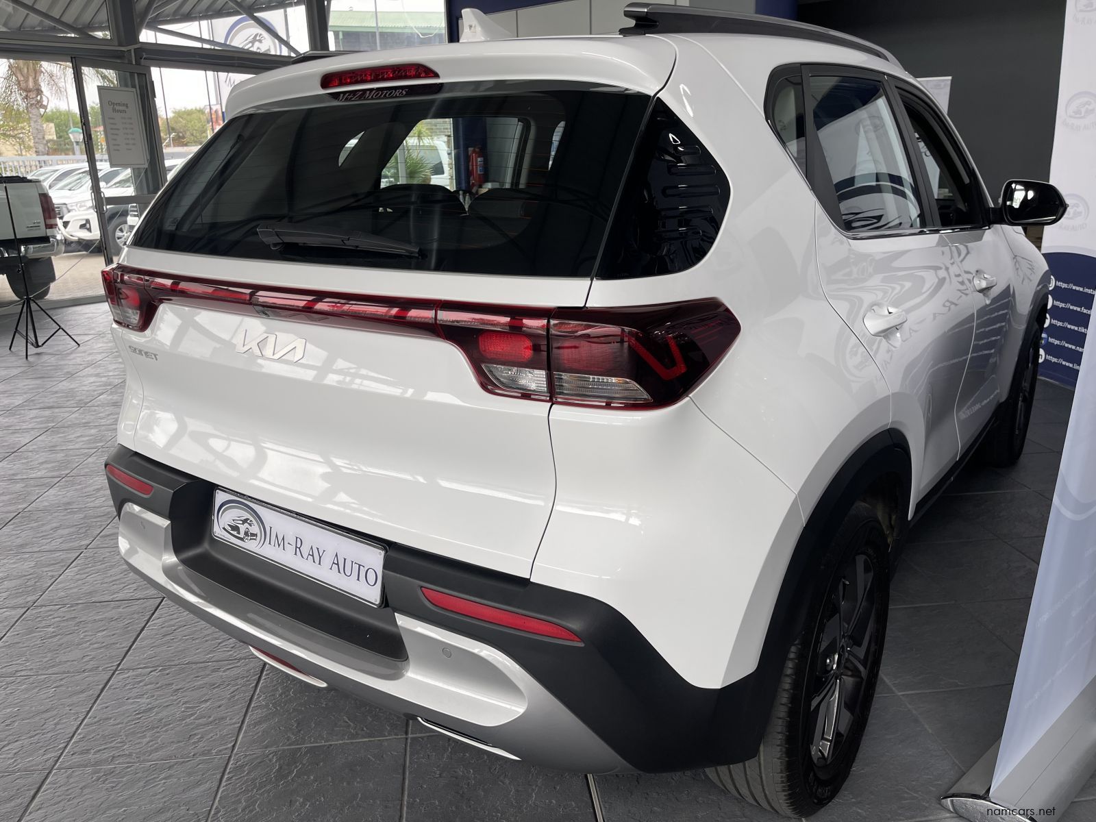 2023 Kia Sonet 1.5 EX photo