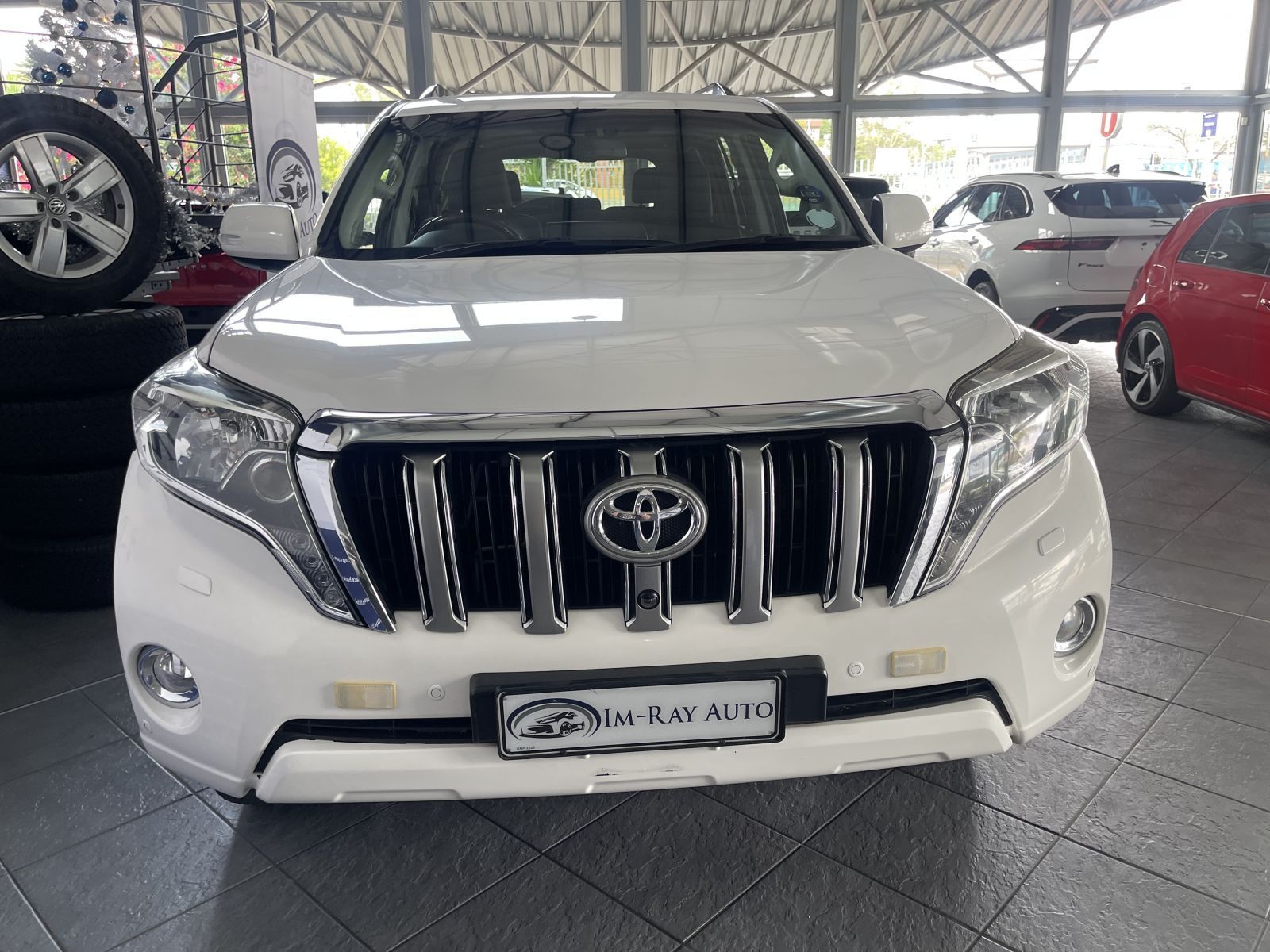 2017 Toyota Prado VX 4.0 V6 A/T photo
