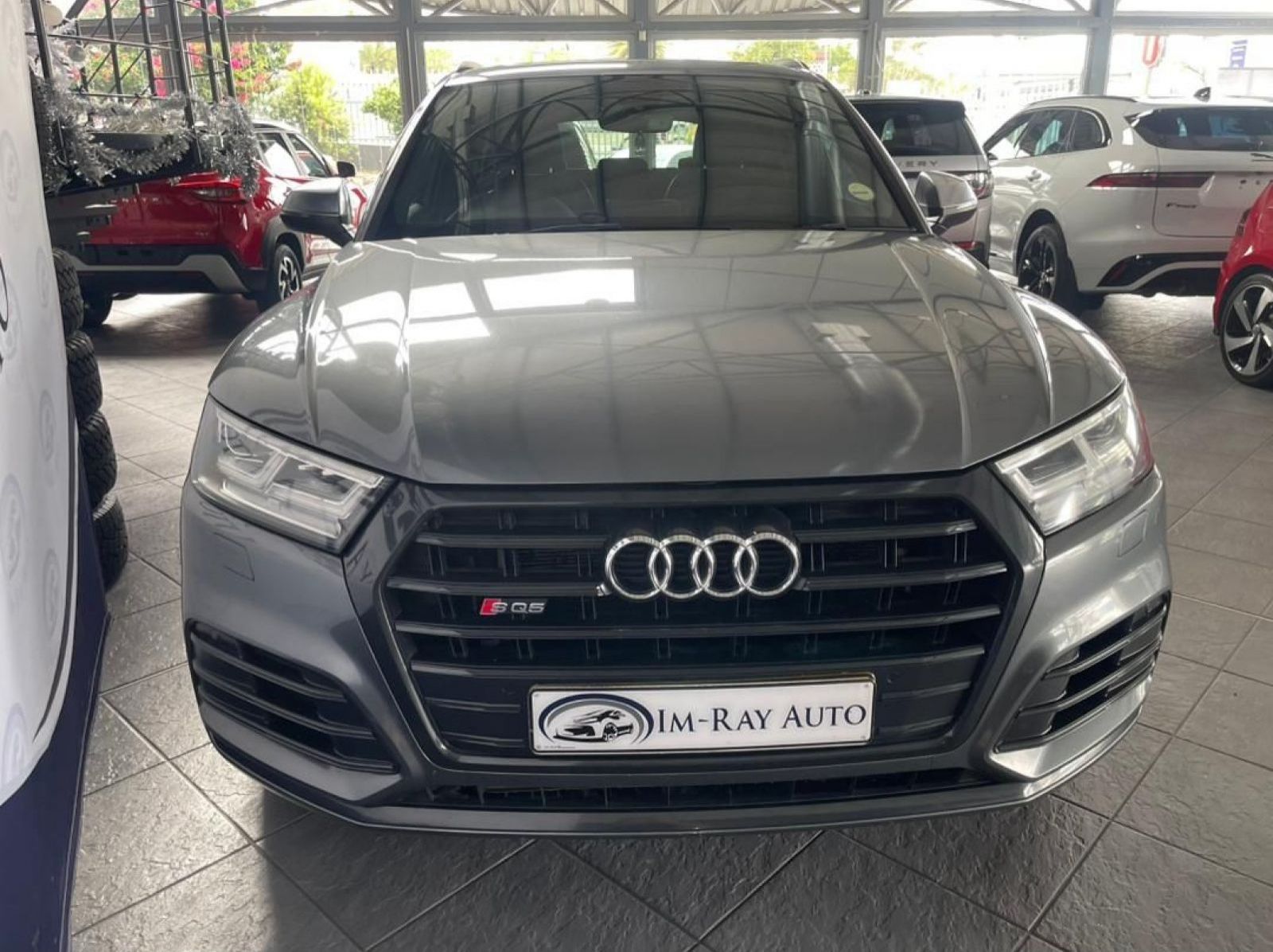 2018 Audi SQ5 3.0 Tfsi Quattro Tiptronic pictures