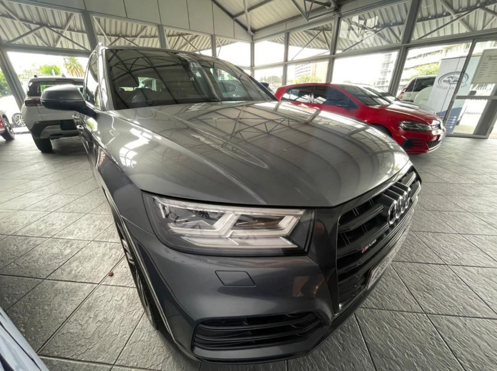 2018 Audi SQ5 3.0 Tfsi Quattro Tiptronic pictures