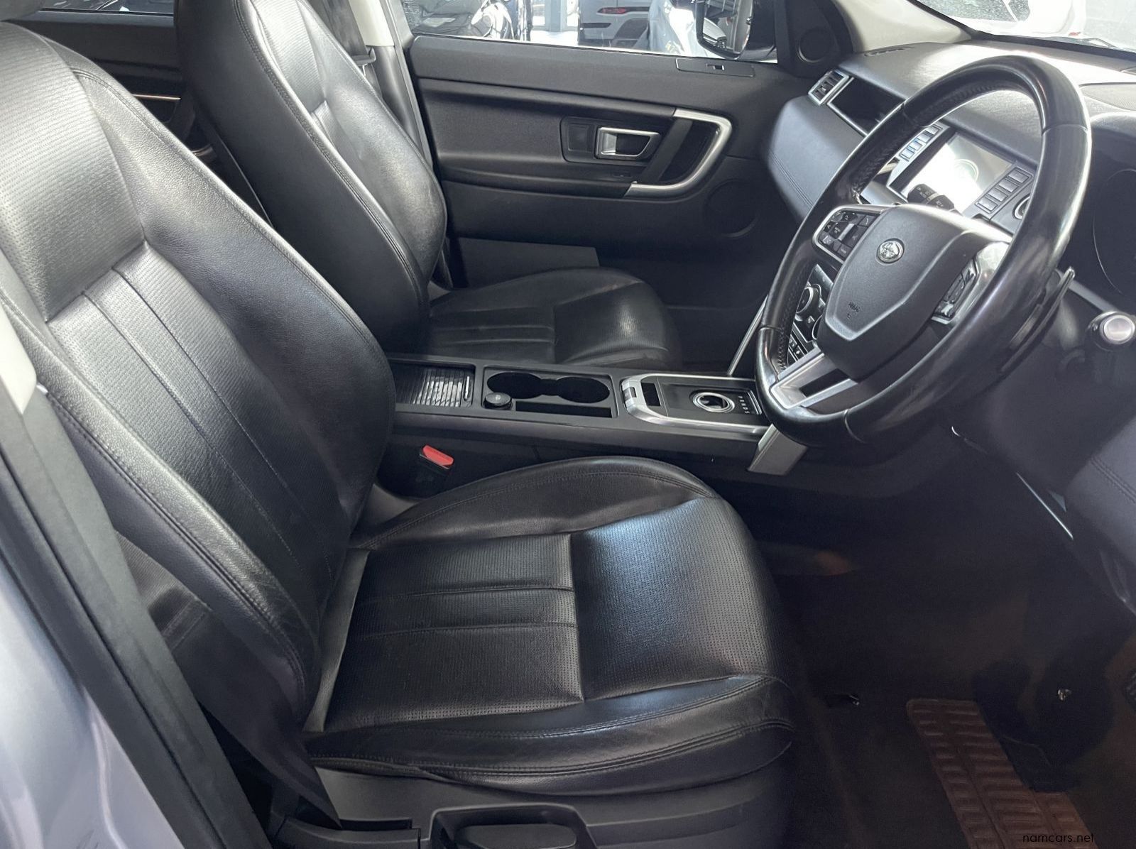 2018 Land Rover Discovery Sport 2.0 Si4 Se pictures