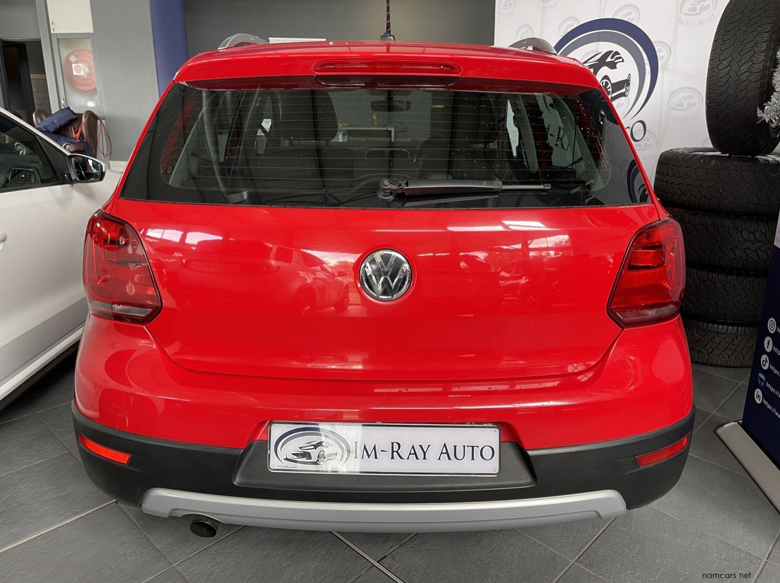 2016 Volkswagen Polo Gp 1.4 Tdi Cross pictures