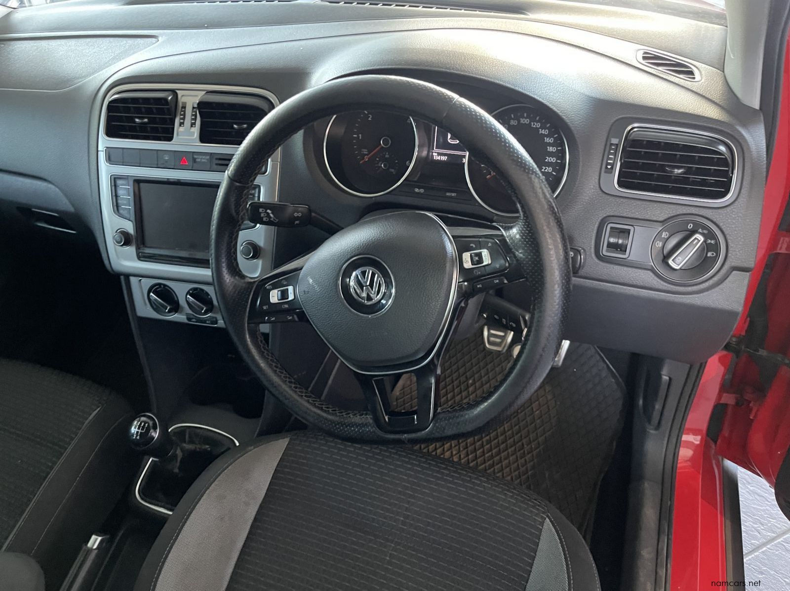 2016 Volkswagen Polo Gp 1.4 Tdi Cross pictures