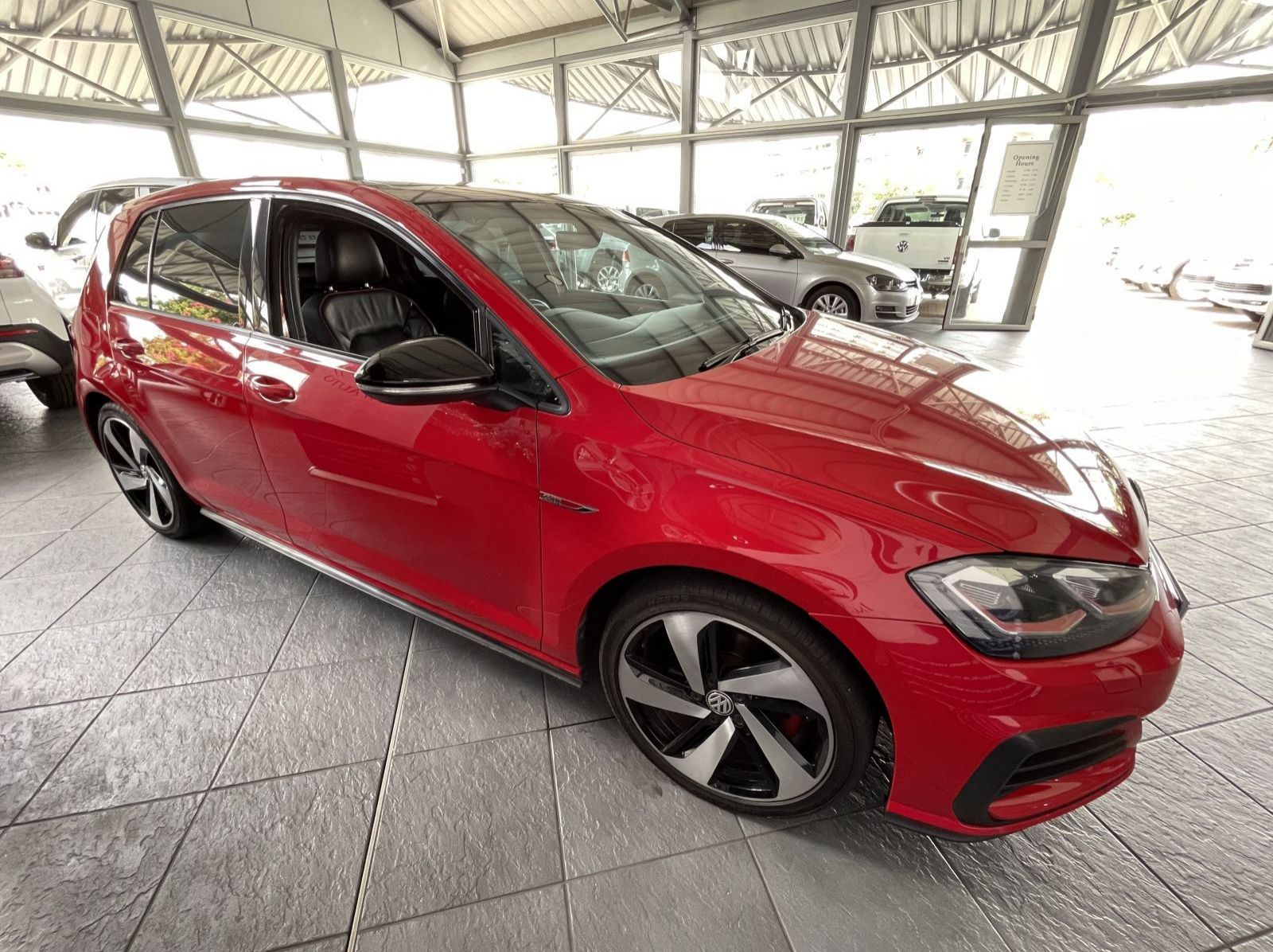 2019 Volkswagen Golf VII Gti 2.0 Tsi Dsg pictures