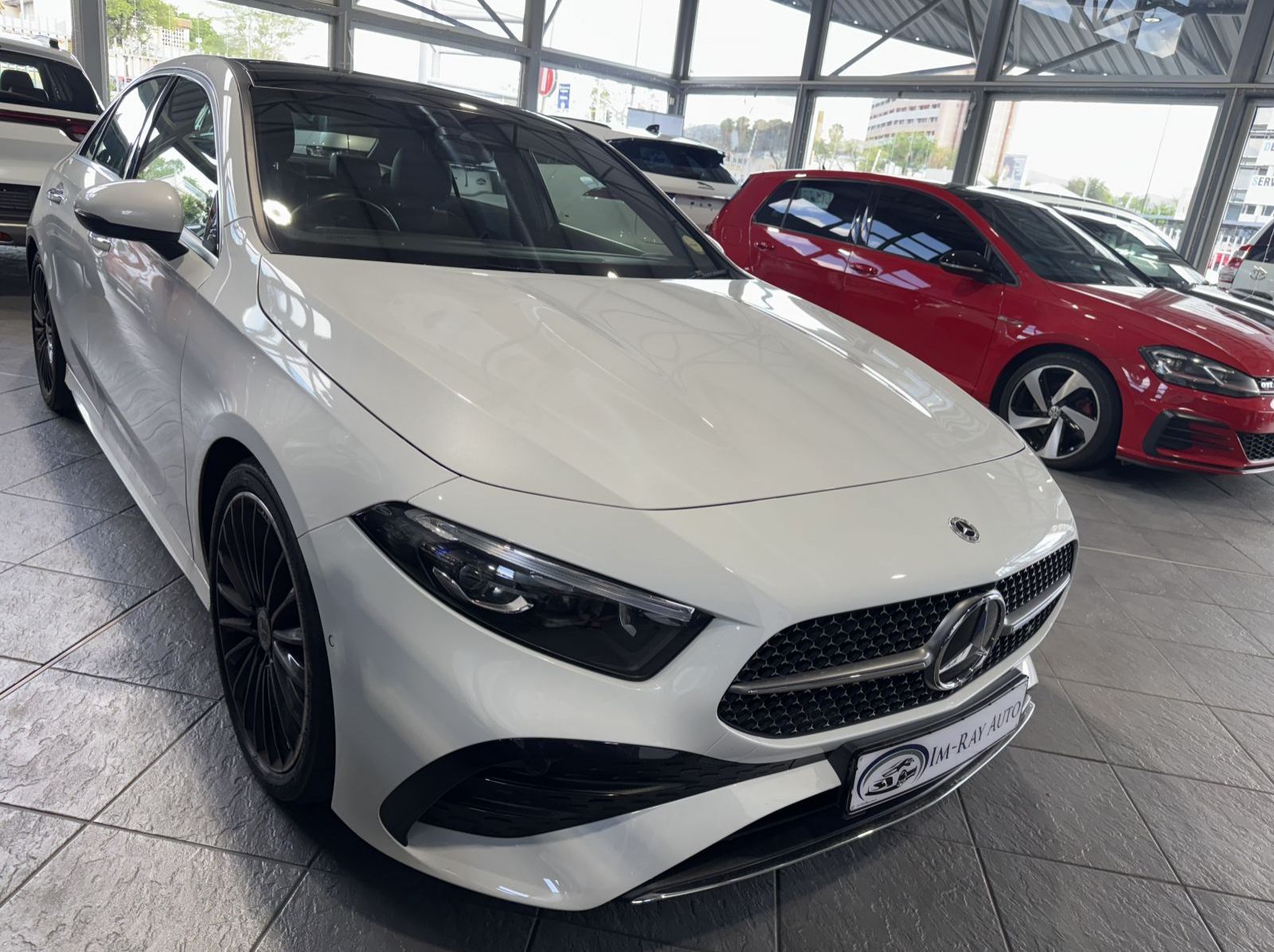 2023 Mercedes-Benz A-Class A200 (4dr) pictures