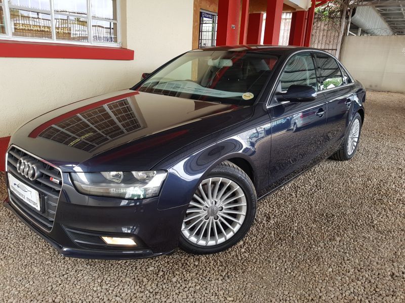 2012 Audi A4 1.8 TFSI S-line photo