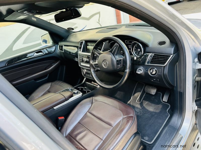 2014 Mercedes-Benz ML350 pictures