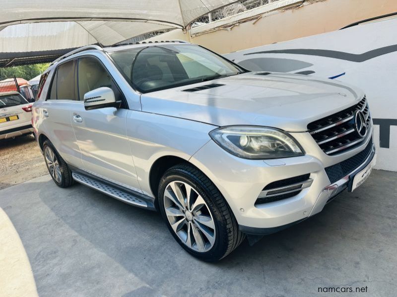 2014 Mercedes-Benz ML350 pictures