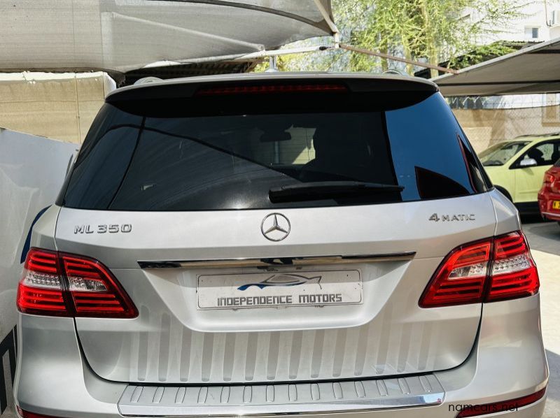 2014 Mercedes-Benz ML350 pictures