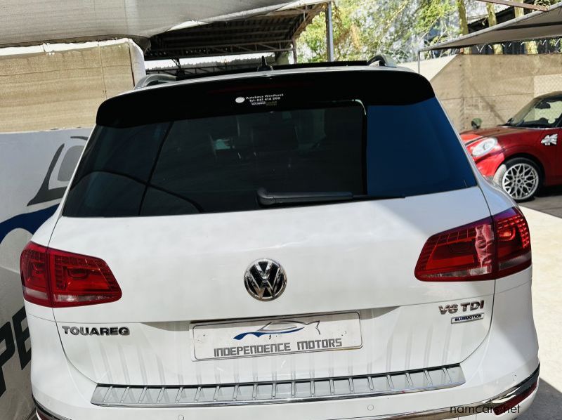 2015 Volkswagen Touareg pictures