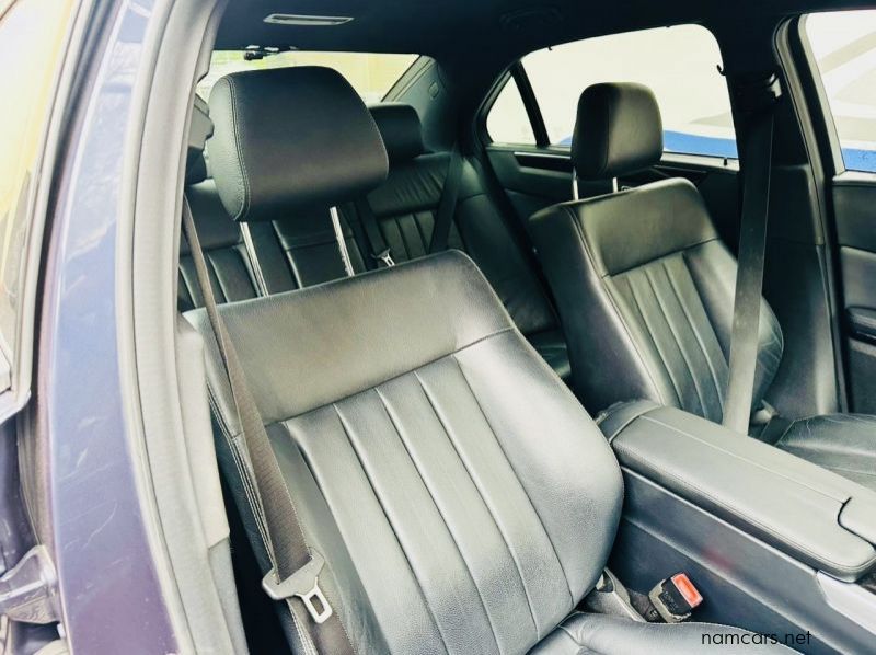 2014 Mercedes-Benz E200 pictures
