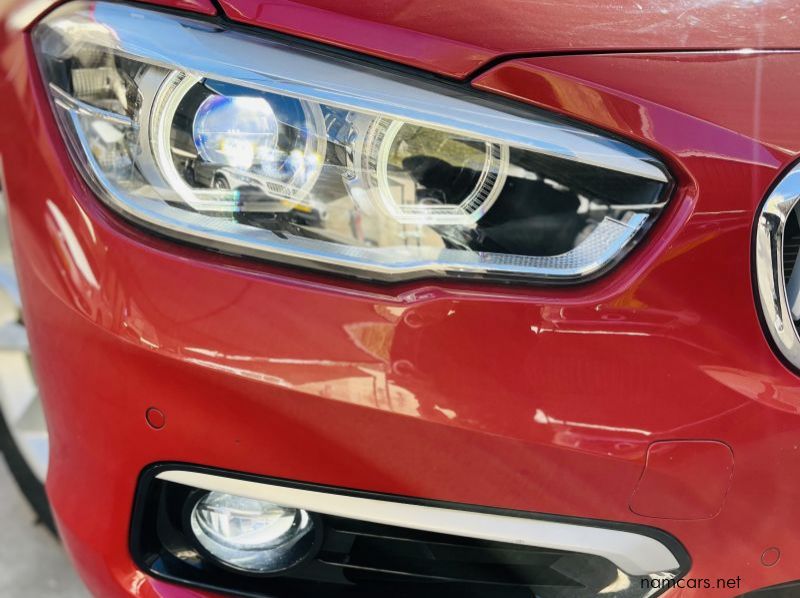 2017 BMW 118i pictures