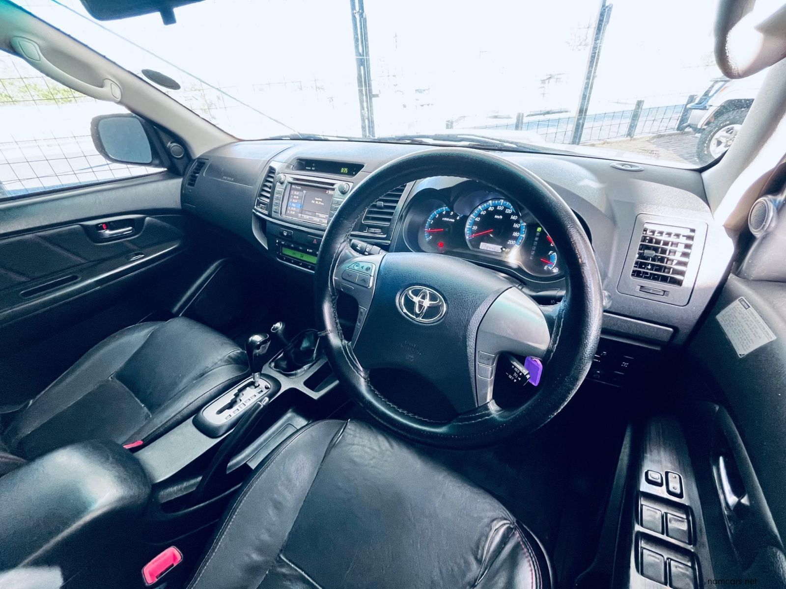2015 Toyota Fortuner 3.0 D4D 4x4 A/T photo