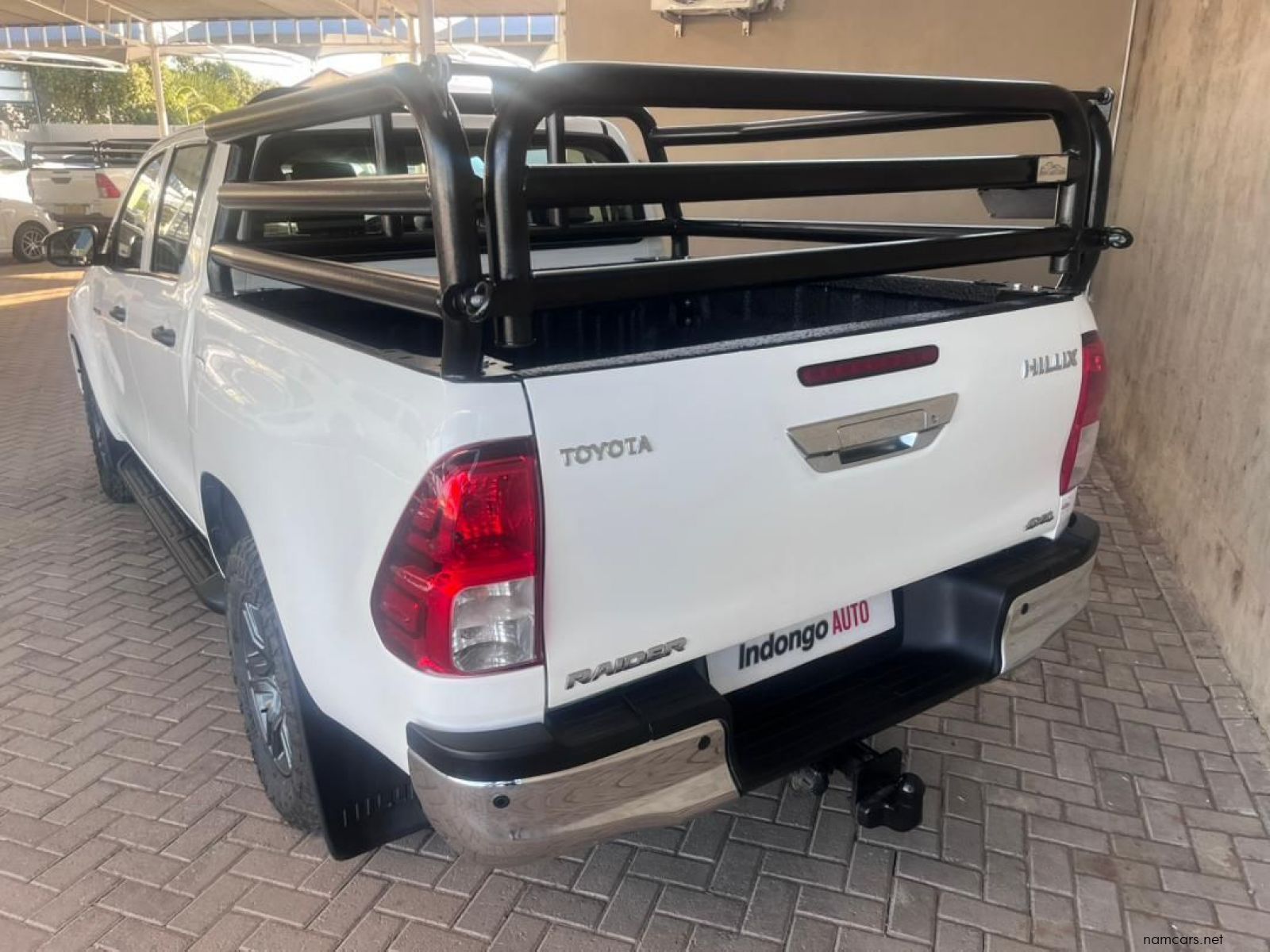 2023 Toyota Hilux DC 2.4 4x4 Raider A/t photo