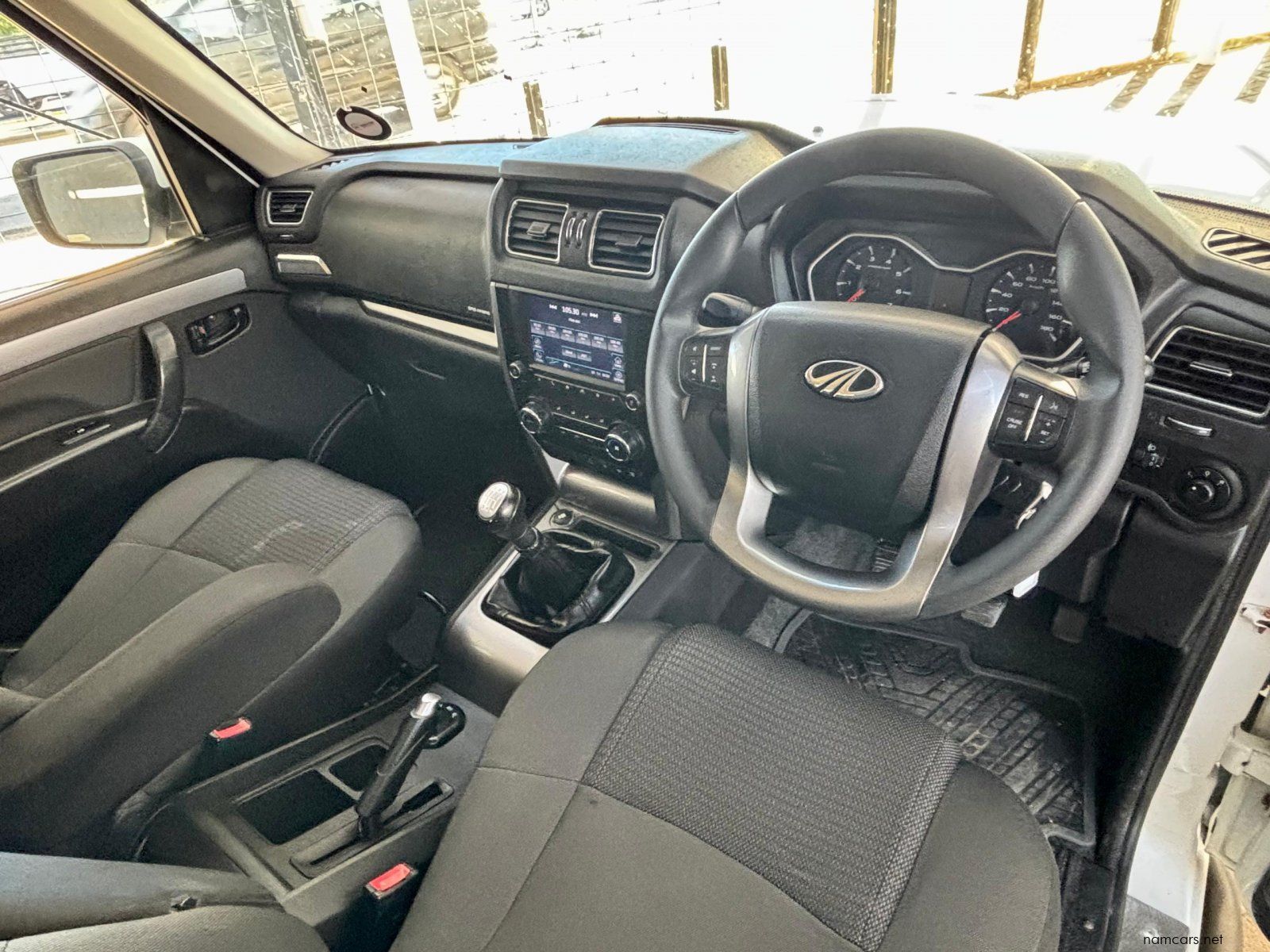 2022 Mahindra Pik Up 2.2 Mhawk S10 4x4 D/C photo