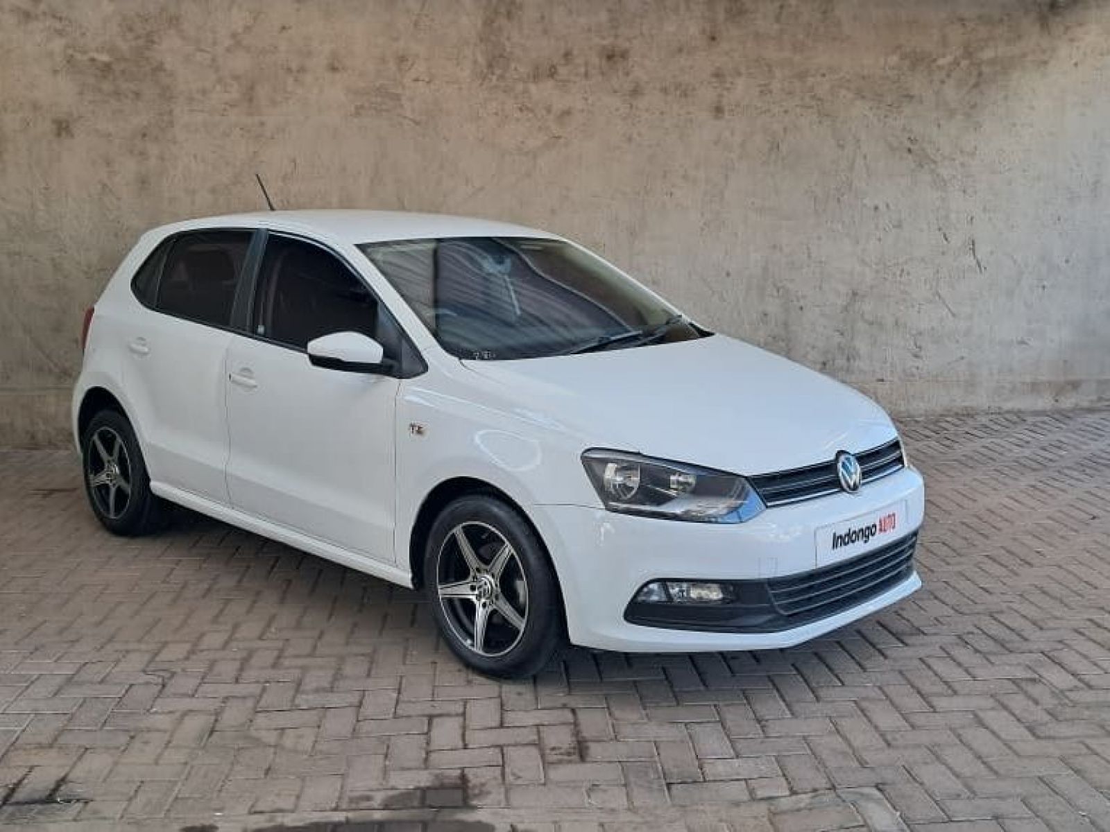 Volkswagen Polo Vivo 1.4 Comfortline HB in Namibia