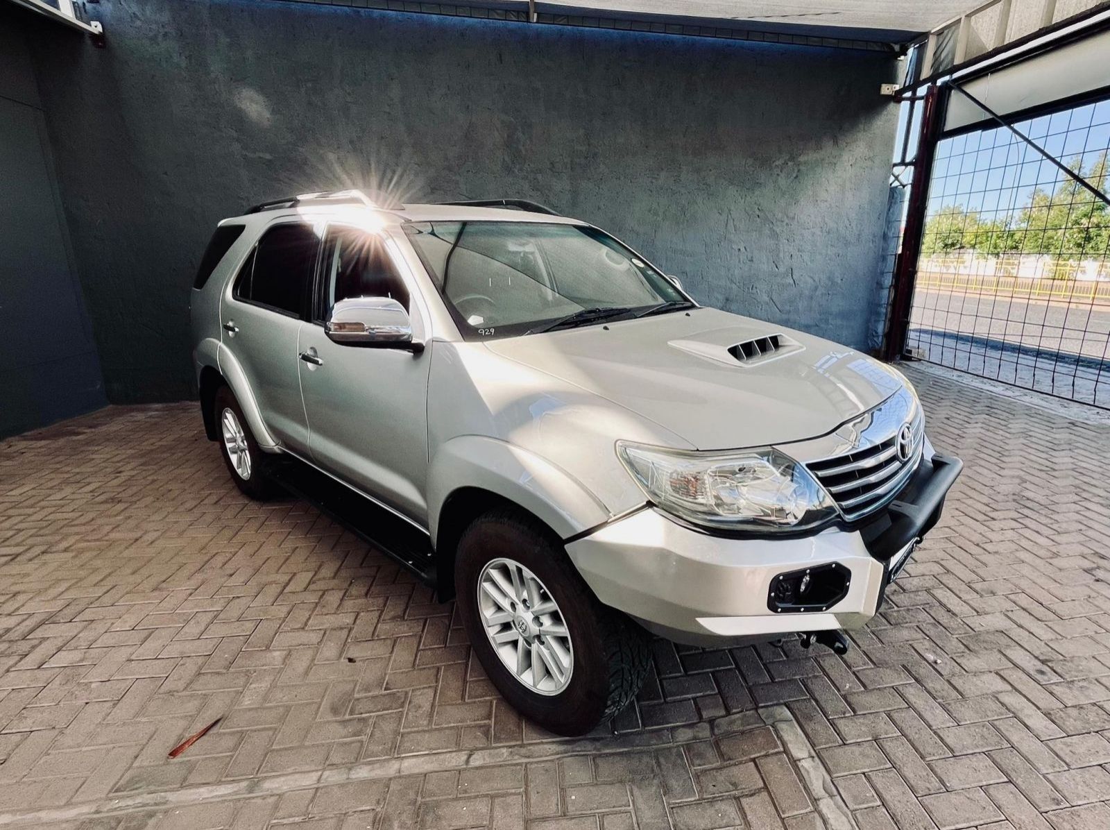 Used Toyota Fortuner 3.0 D4D 4x4 A/T for sale in Windhoek, Namibia