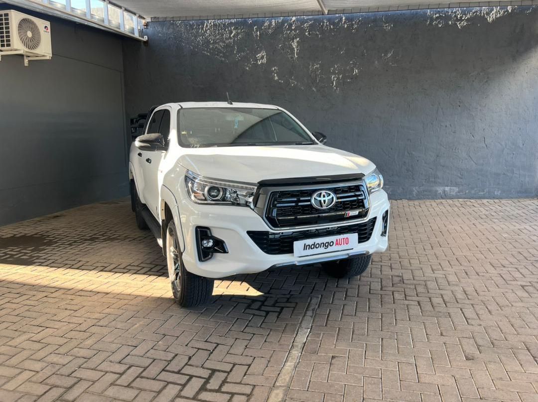 2018 Toyota Hilux 2.8 DC RB Dakar A/T pictures