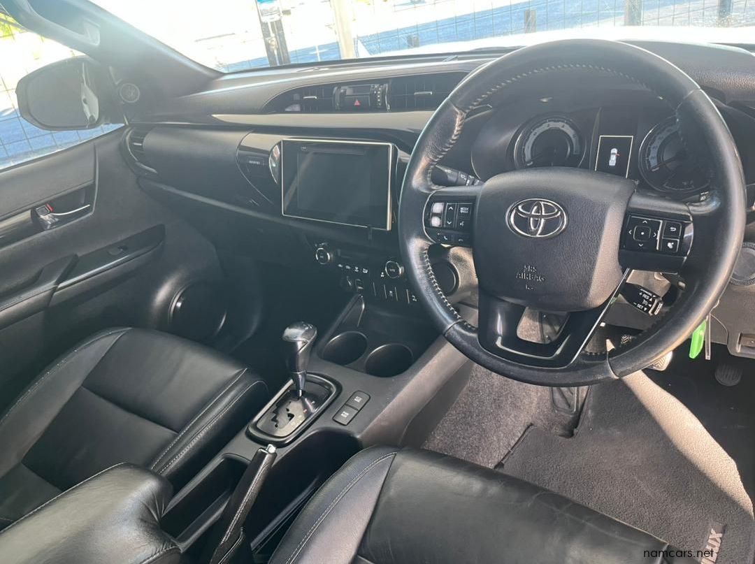 2018 Toyota Hilux 2.8 DC RB Dakar A/T pictures