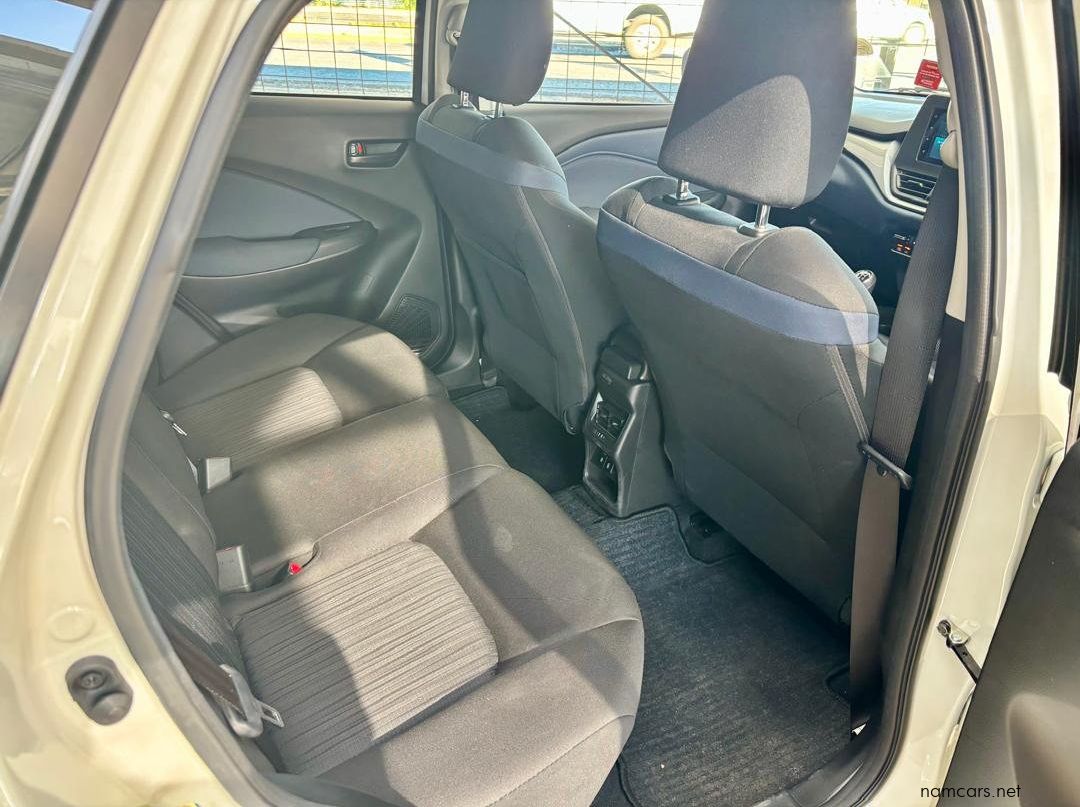2024 Toyota Starlet 1.5 Xi pictures