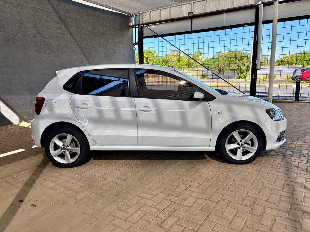 2023 Volkswagen Polo Vivo 1.4 Comfortline pictures