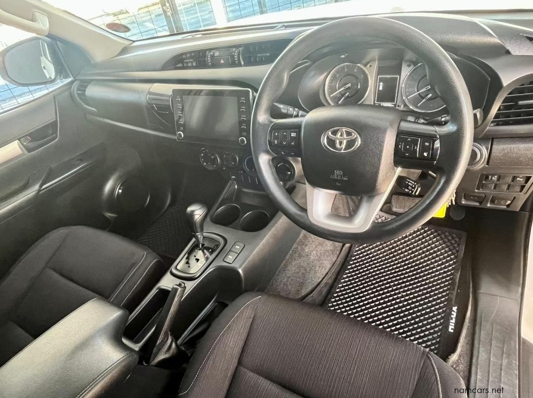 2023 Toyota Hilux 2.4 DC 4x4 Raider Auto pictures