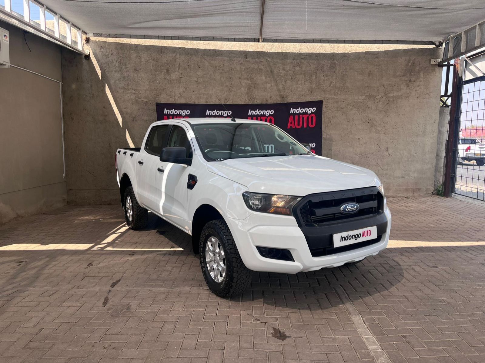 Used Ford Ranger 2.2 XL 4x4 DC  for sale in Windhoek, Namibia