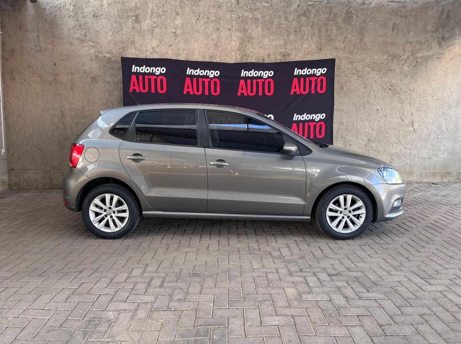 2020 Volkswagen Polo Vivo 1.4 Comfortline 5dr pictures