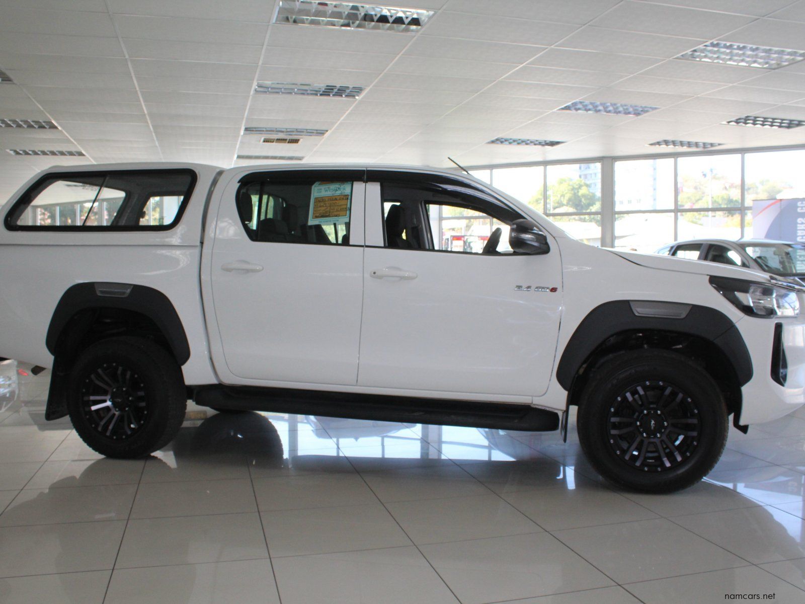 2025 Toyota Hilux 2.4 GD6 photo