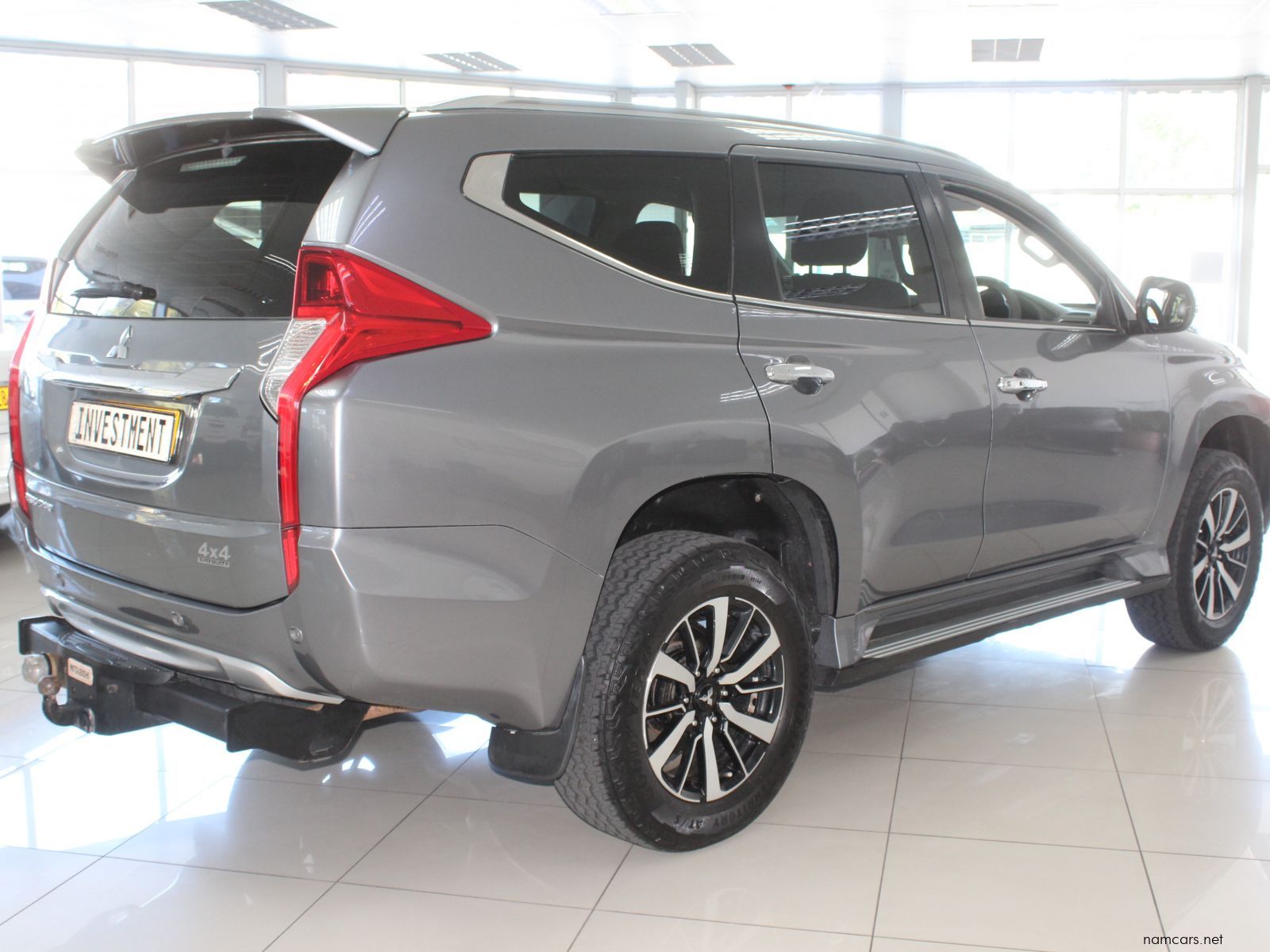 2020 Mitsubishi Pajero Sport photo
