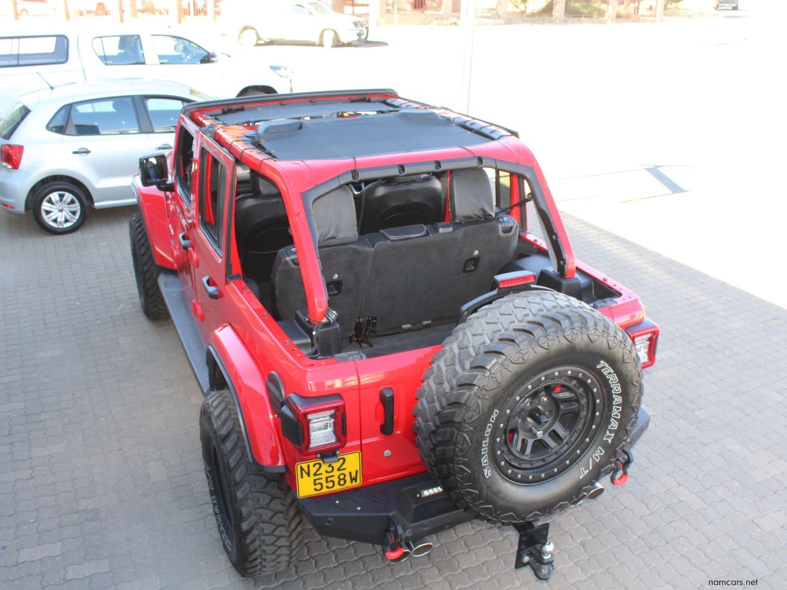 2020 Jeep Wrangler Sahara 3.6 V6 8 speed JL photo