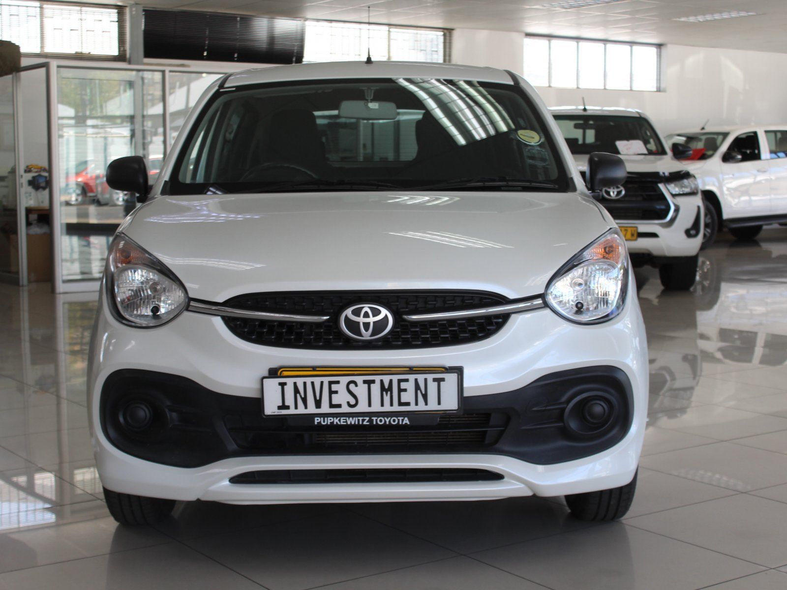 2025 Toyota Vitz 1.0 MT photo