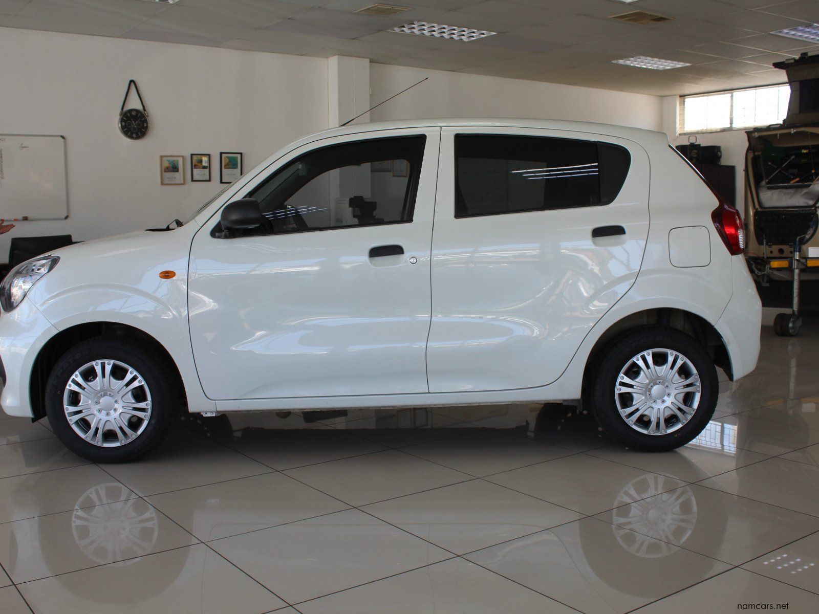 2025 Toyota Vitz 1.0 MT photo