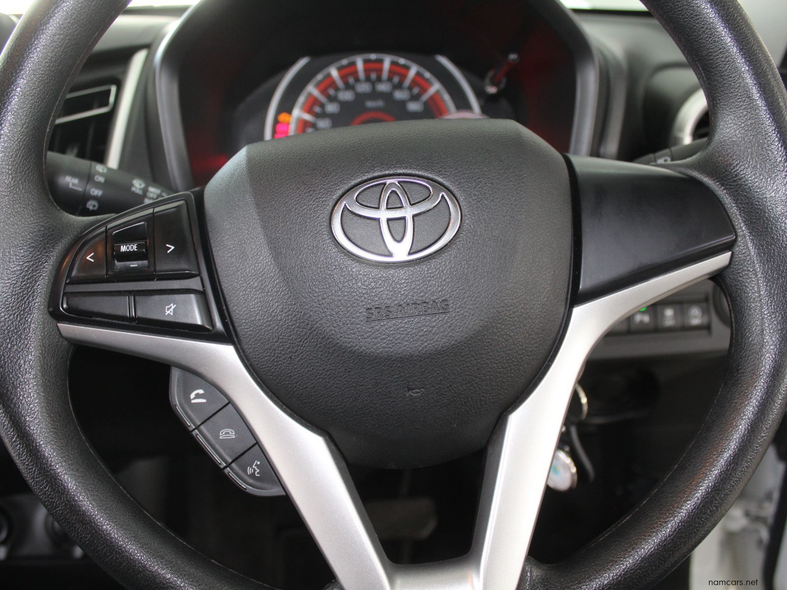 2024 Toyota Vitz 1.0 Auto XR photo