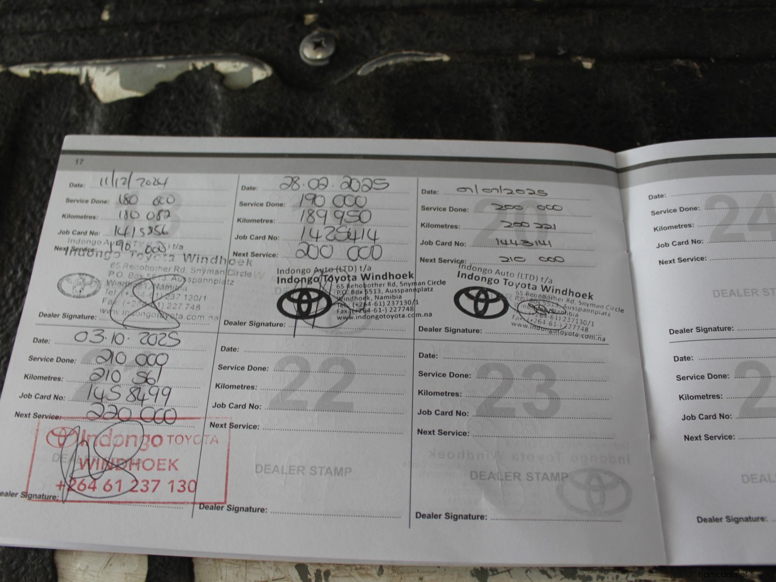 2020 Toyota Hilux GD 2.4 Diesel  S cab 4x2 photo