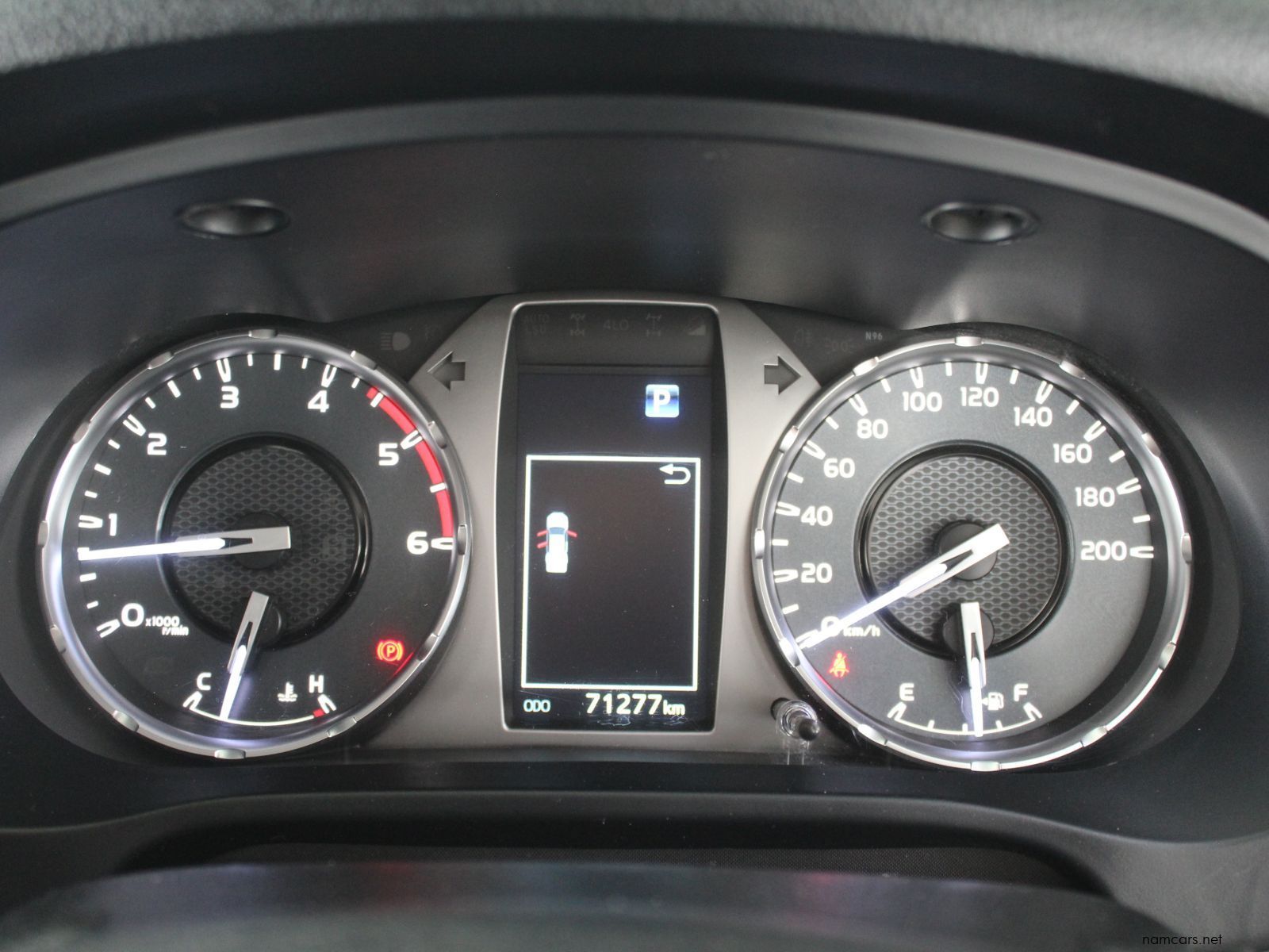 2024 Toyota Hilux 2.4 GD6 SRX 4x4 Auto D cab photo