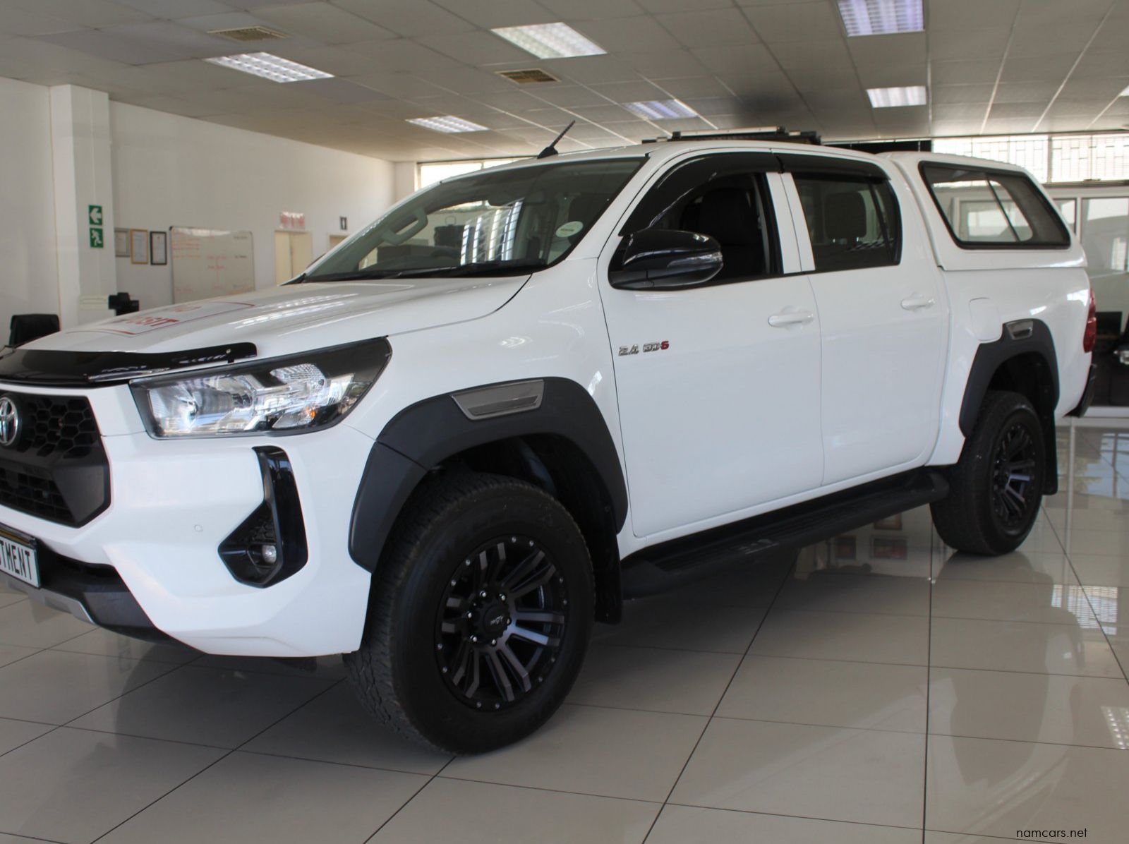 2025 Toyota Hilux 2.4 GD6 pictures