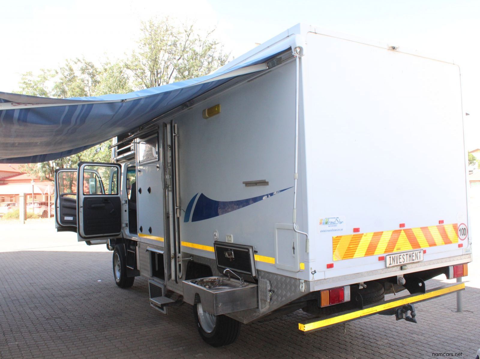 0 Isuzu NPS300 pictures