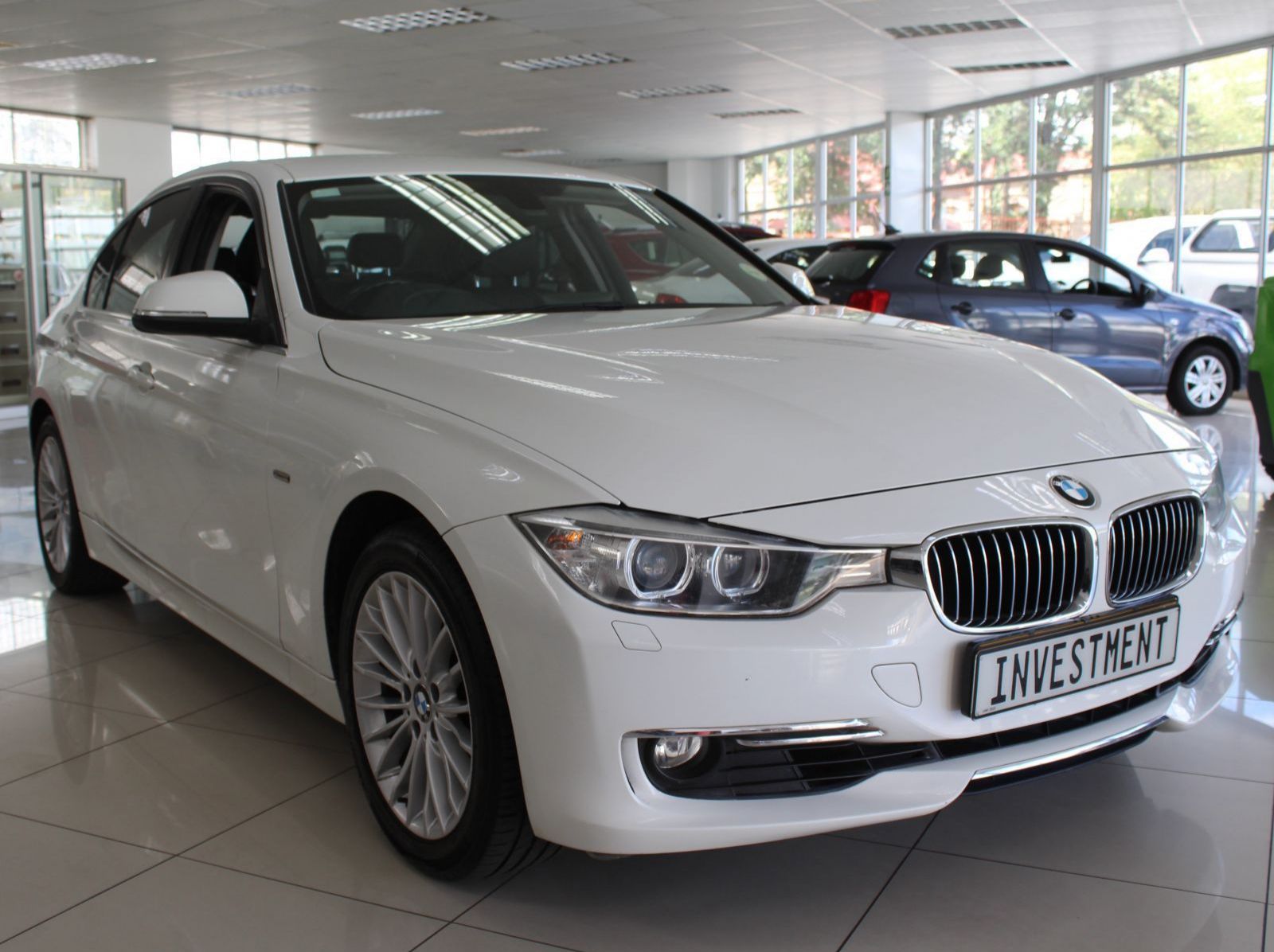 Used BMW 320i for sale in Windhoek, Namibia