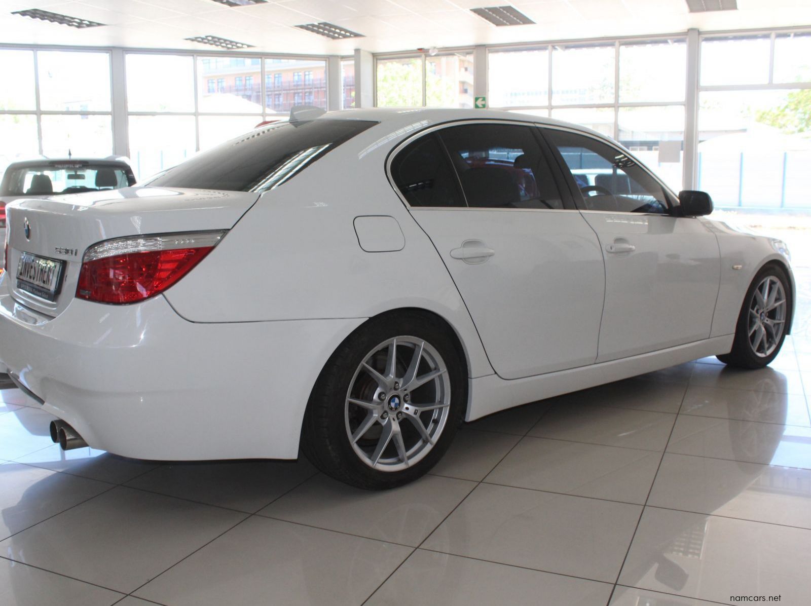 2008 BMW 530i Sedan pictures