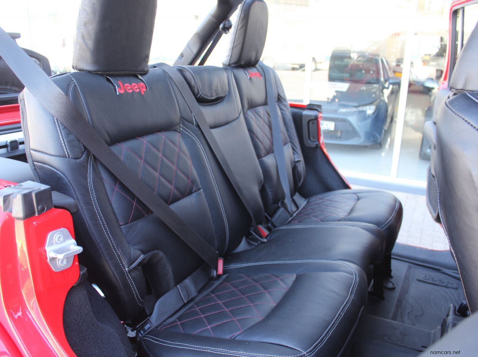 2020 Jeep Wrangler Sahara 3.6 V6 8 speed JL pictures