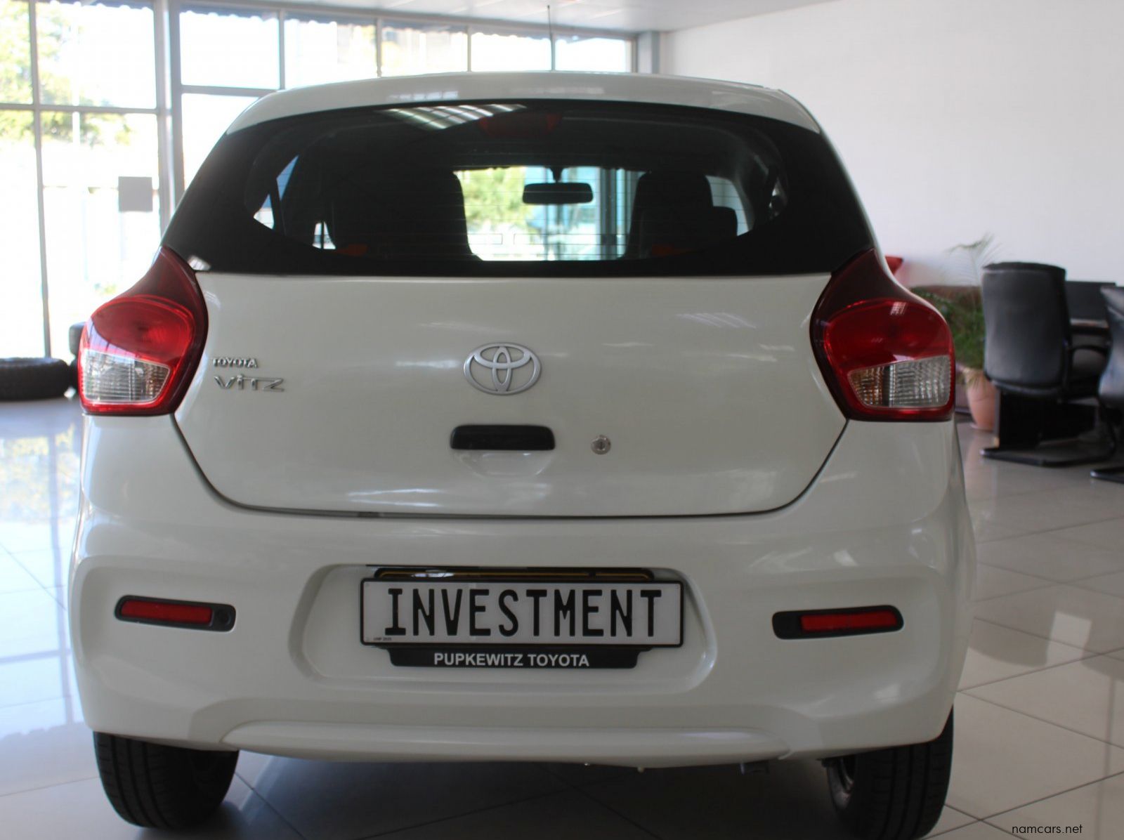 2025 Toyota Vitz 1.0 MT pictures
