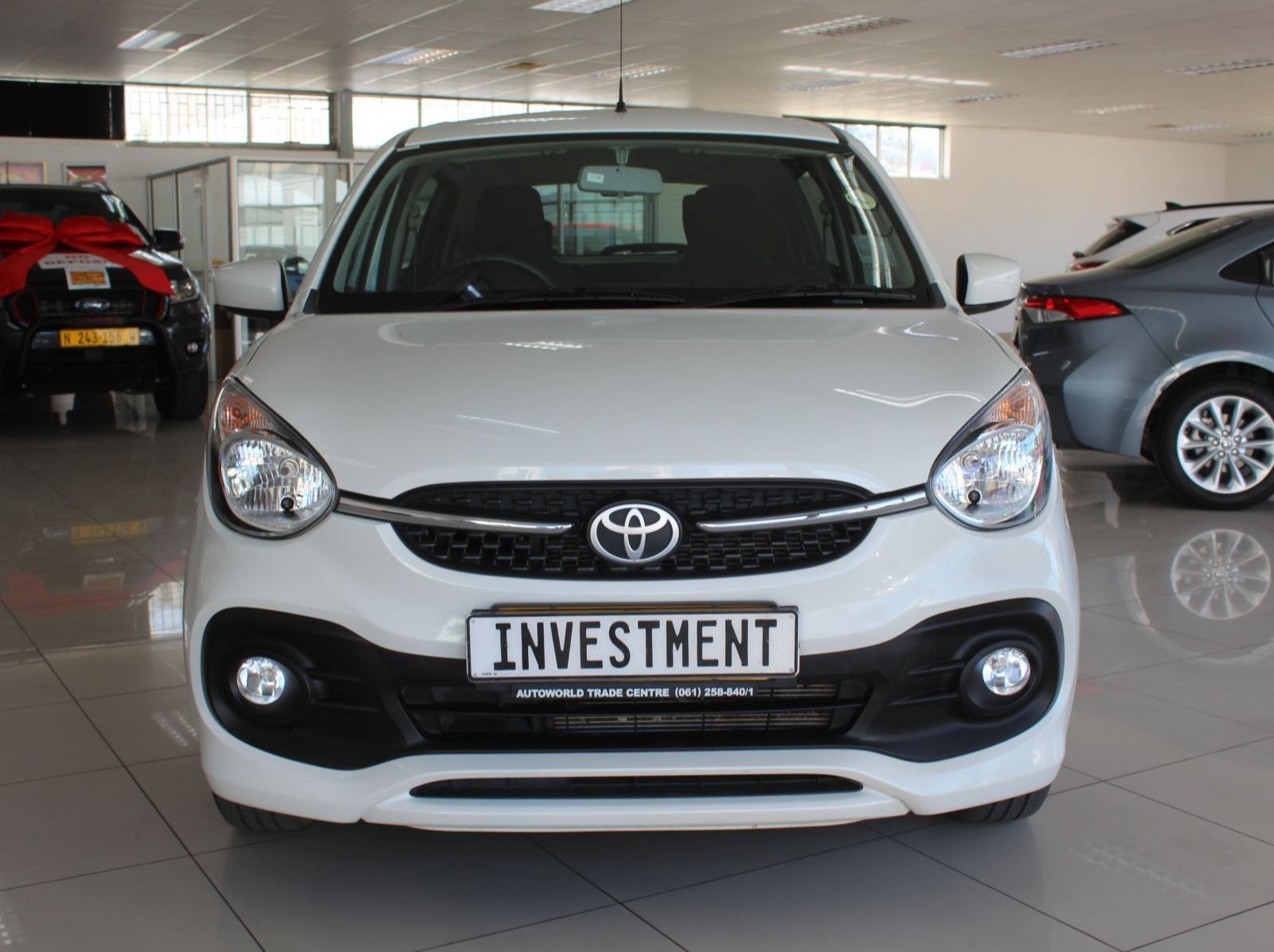 2024 Toyota Vitz 1.0 Auto XR pictures