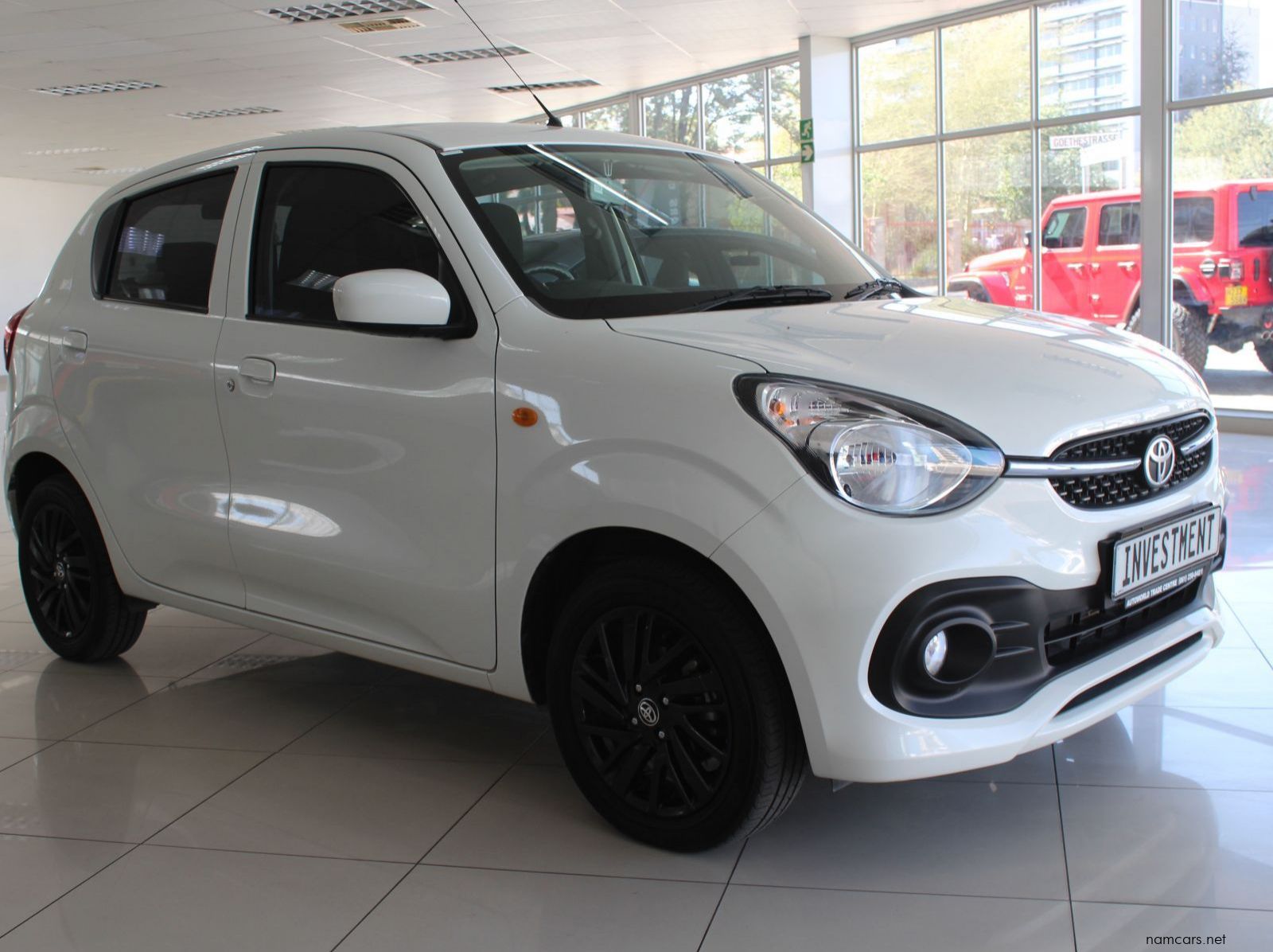 2024 Toyota Vitz 1.0 Auto XR pictures