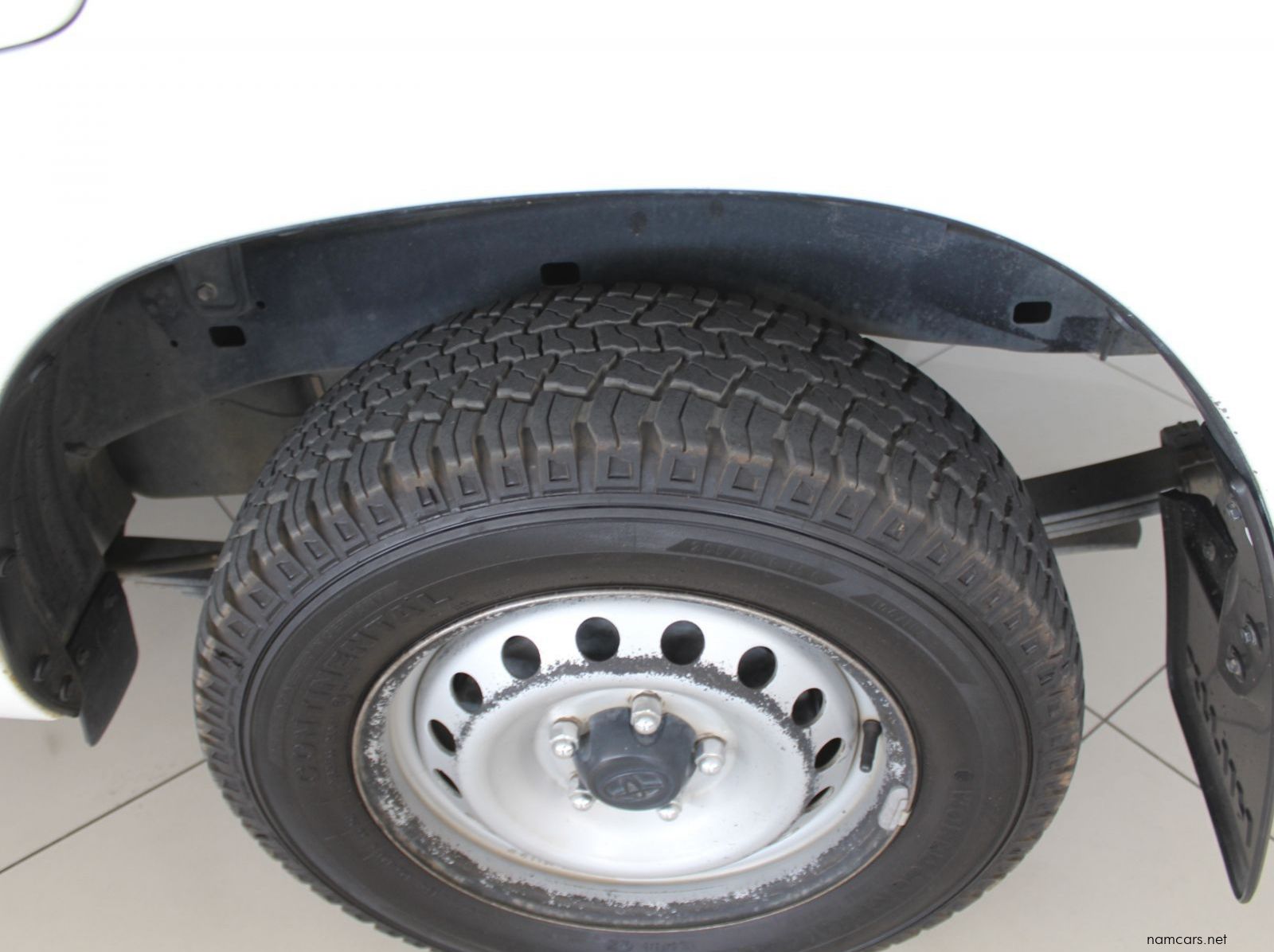 2020 Toyota Hilux GD 2.4 Diesel  S cab 4x2 pictures