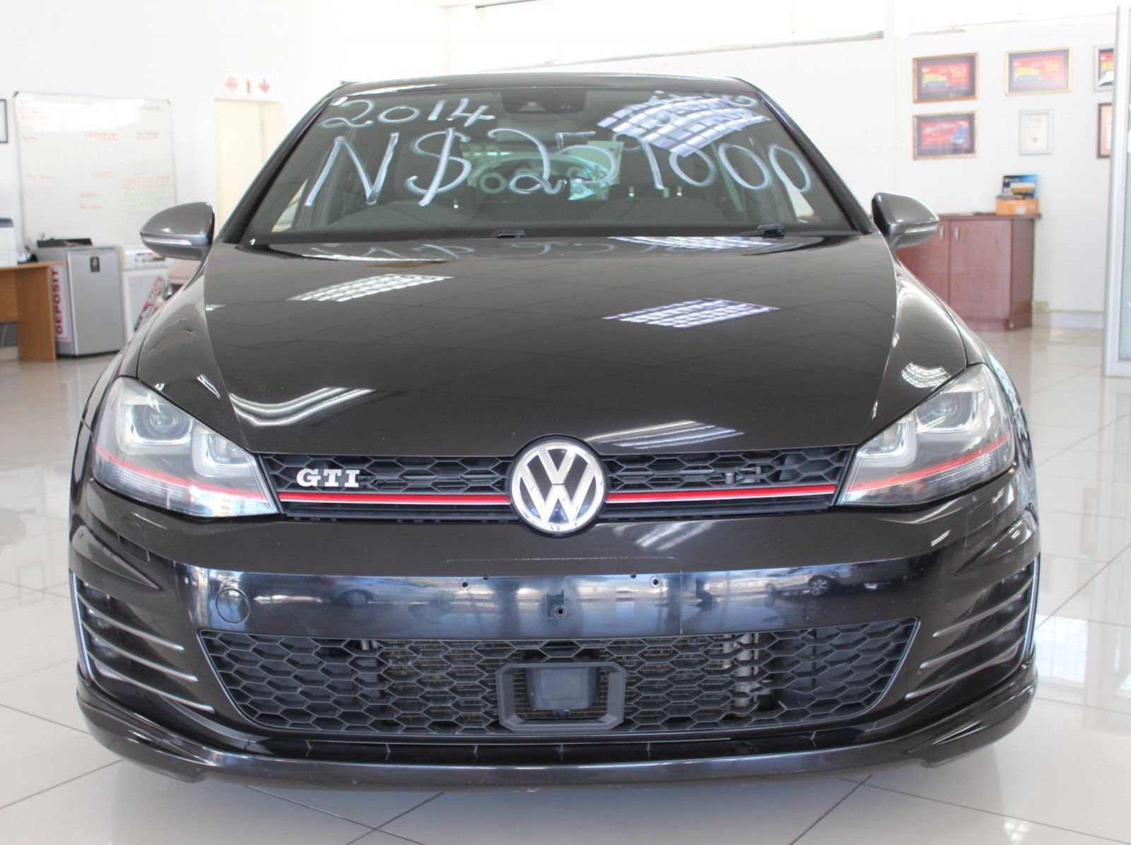 2014 Volkswagen Golf 7 GTI pictures